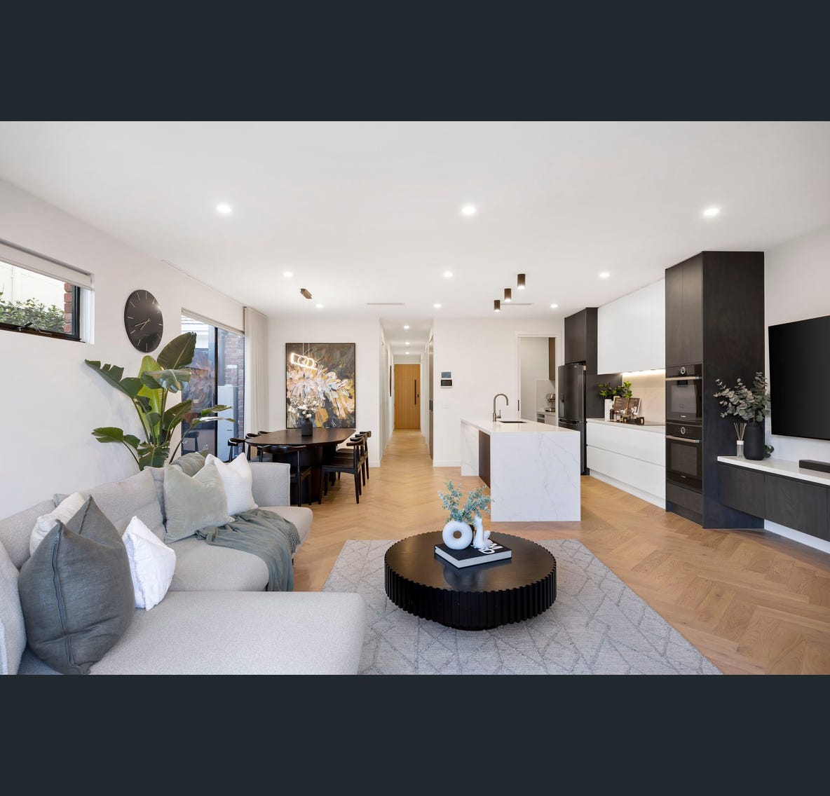 Open-plan living, dining and kitchen